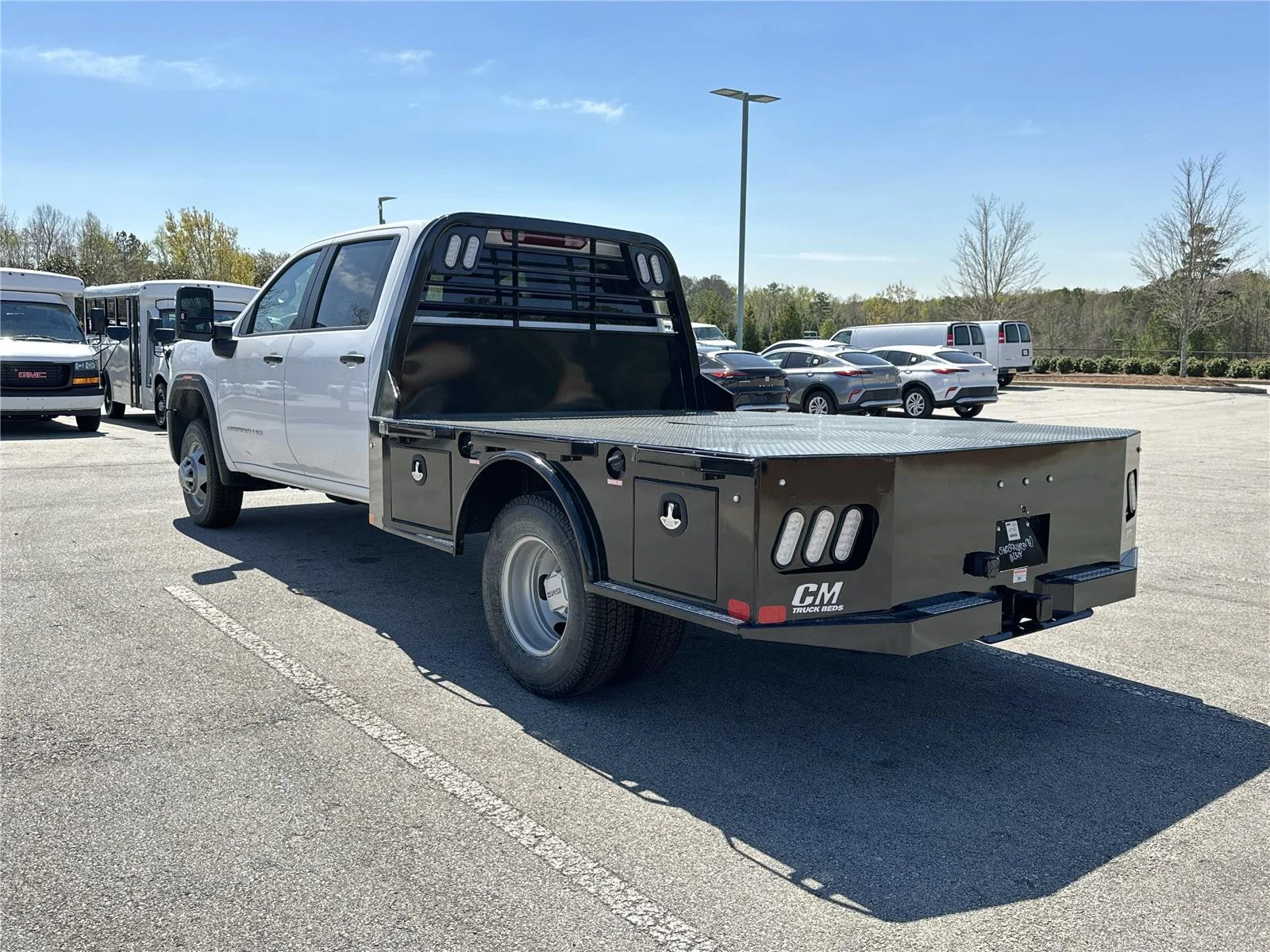 New 2025 Summit White GMC Pro image 5