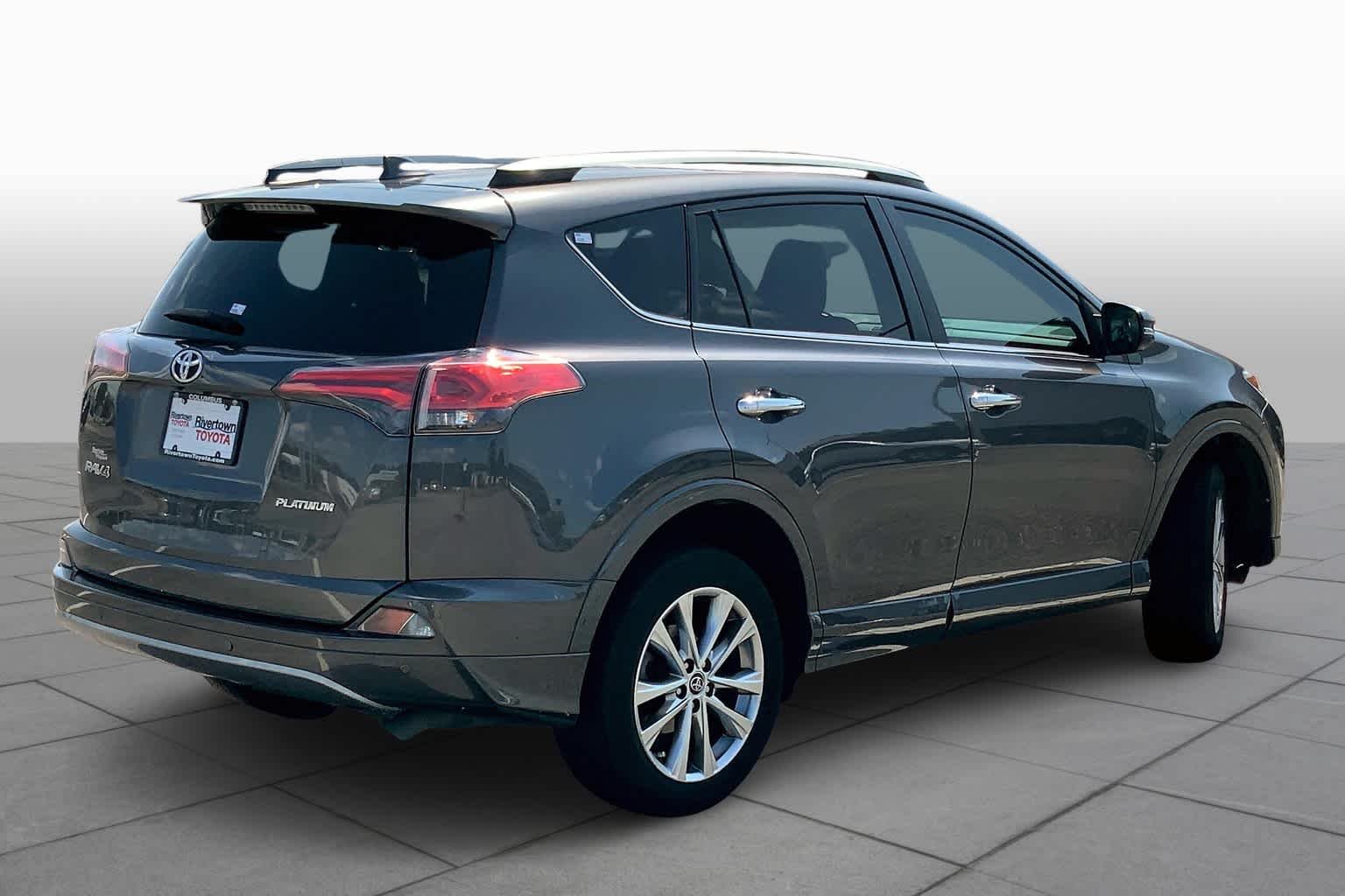 Used 2017 Magnetic Gray Metallic Toyota Platinum image 13