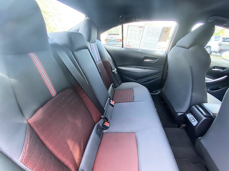 Used 2025 Classic Silver Metallic Toyota SE image 24