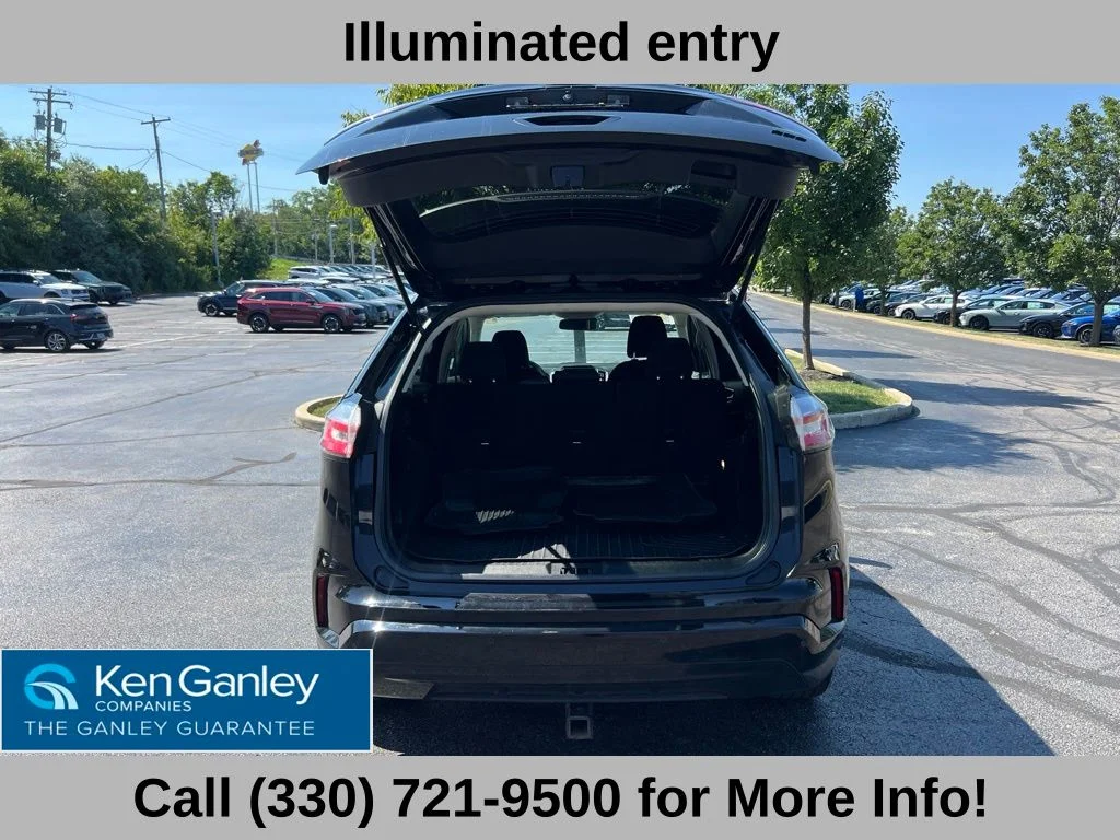 Used 2022 Black Ford SE image 50