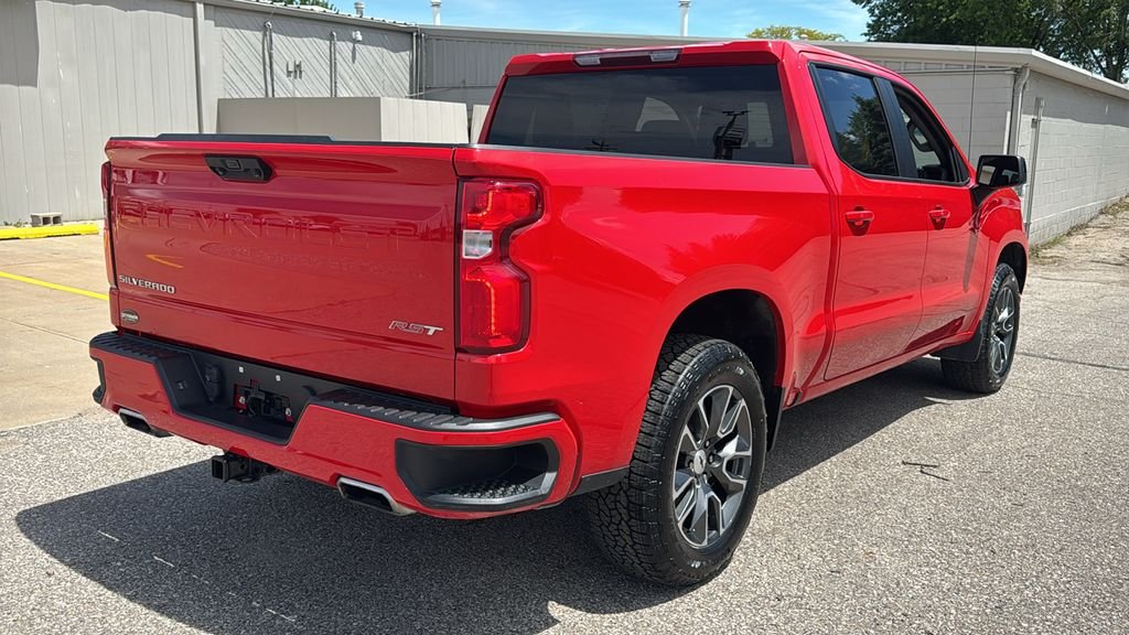 Used 2023 Red Chevrolet RST image 15
