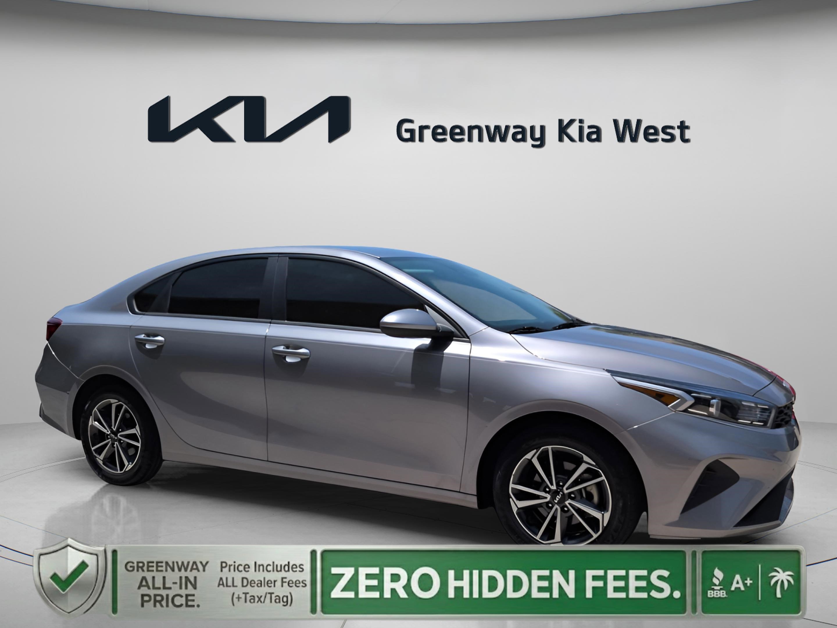 2023 Kia Forte LXS AT's photo