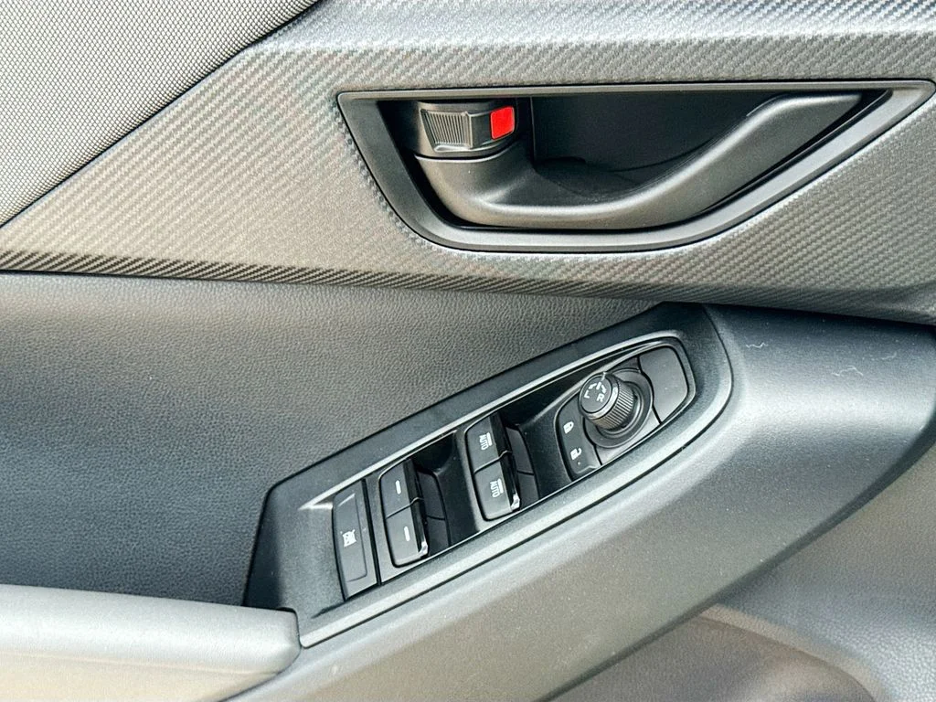 New 2026 ICE SILVER METALLIC Subaru Base image 21