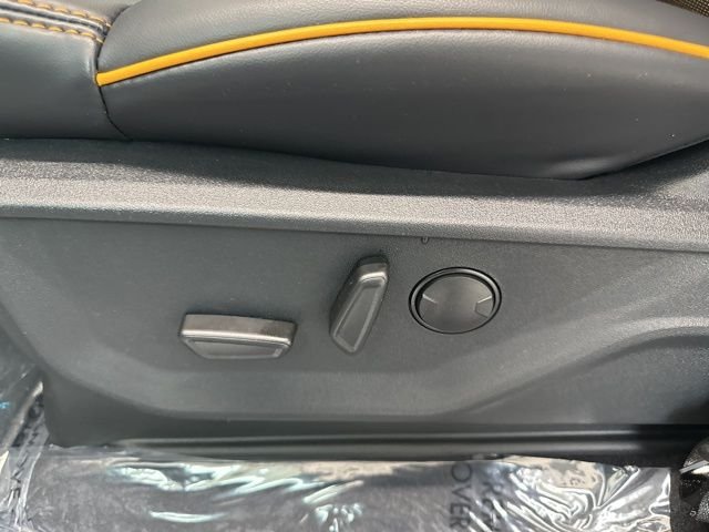 New 2025 Oxford White Ford Tremor® image 17