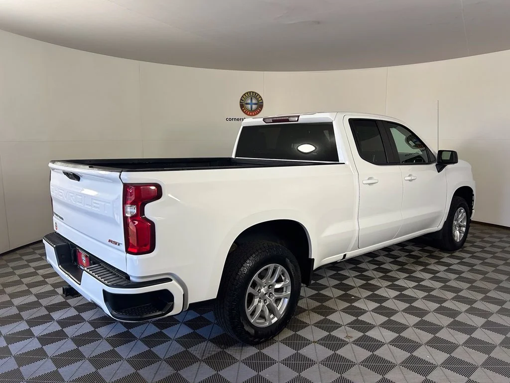 Used 2020 White Chevrolet RST image 16