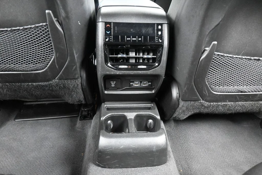 Used 2023 Baltic Gray Metallic Clearcoat Jeep Limited image 39