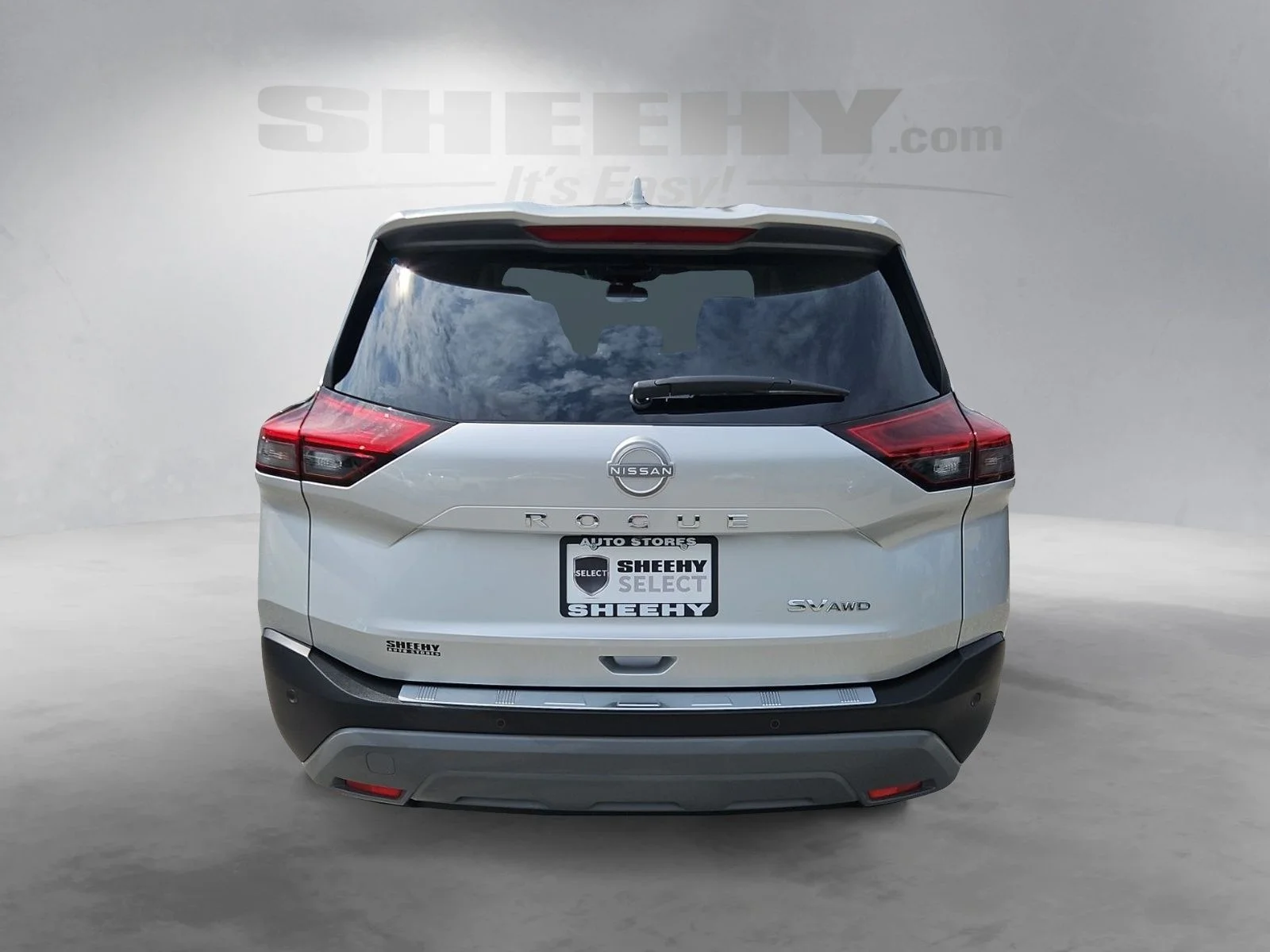 Used 2023 Silver Nissan SV image 13