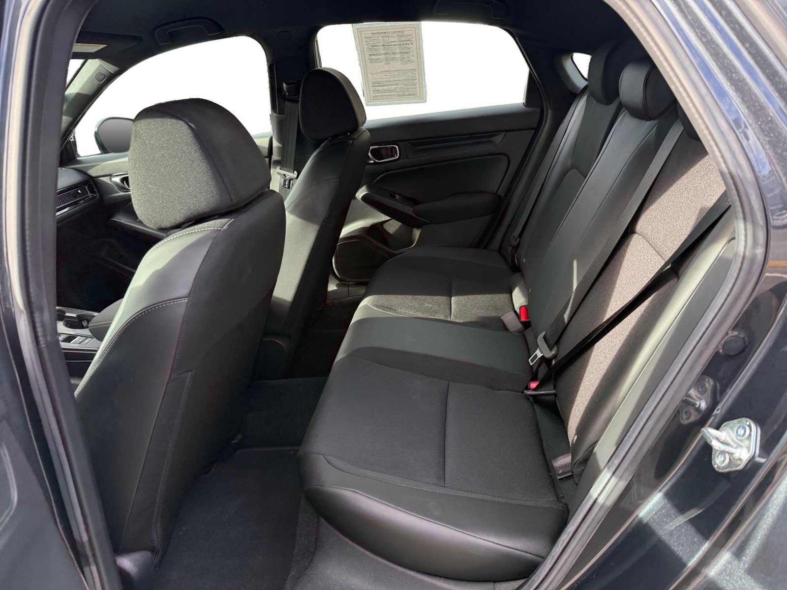 2025 Honda Civic Hatchback Sport - Photo 16