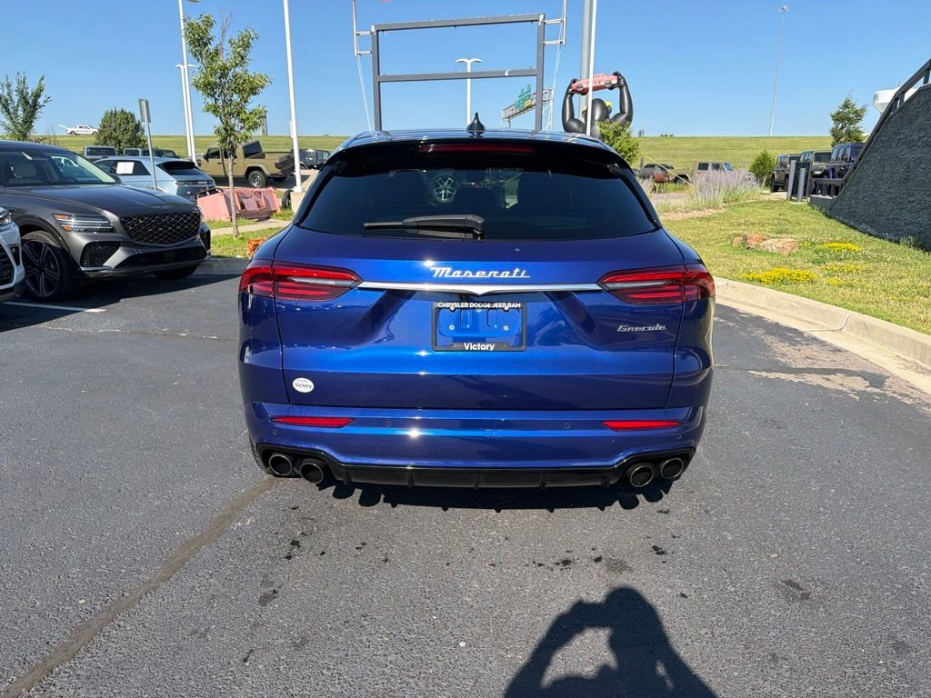 Used 2023 Blue Maserati Modena image 6