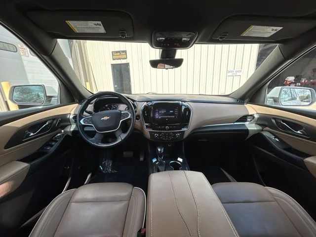 Used 2022 Beige Chevrolet Premier image 24