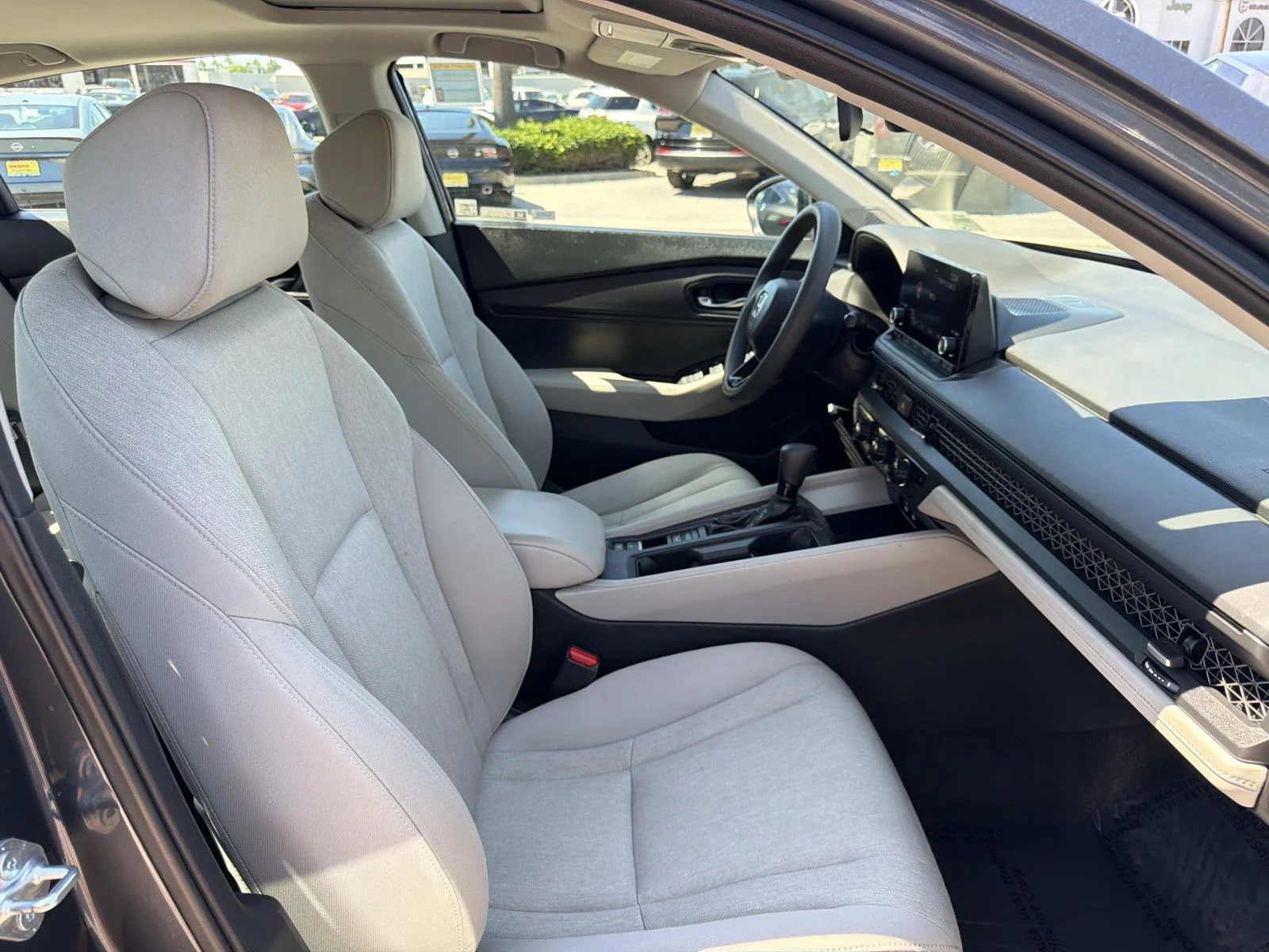 Used 2024  Honda EX image 29
