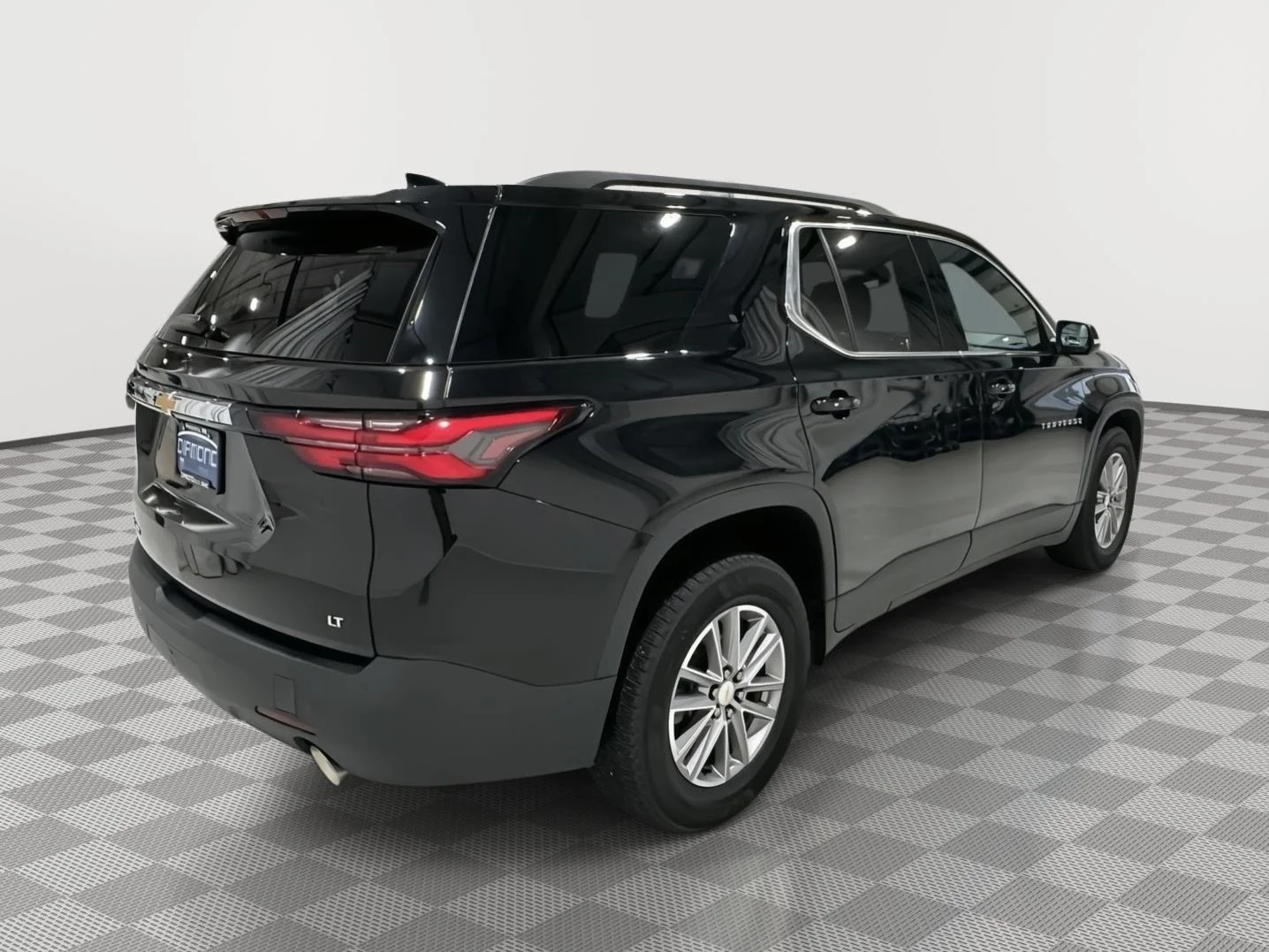 Used 2022 Mosaic Black Metallic Chevrolet LT Cloth image 5