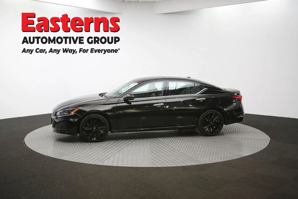 Used 2023 Black Nissan 2.5 SL image 58