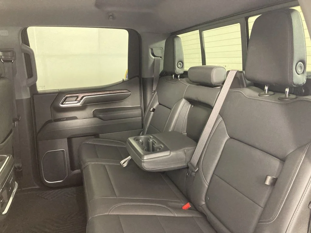 Used 2023 White Chevrolet LTZ image 20