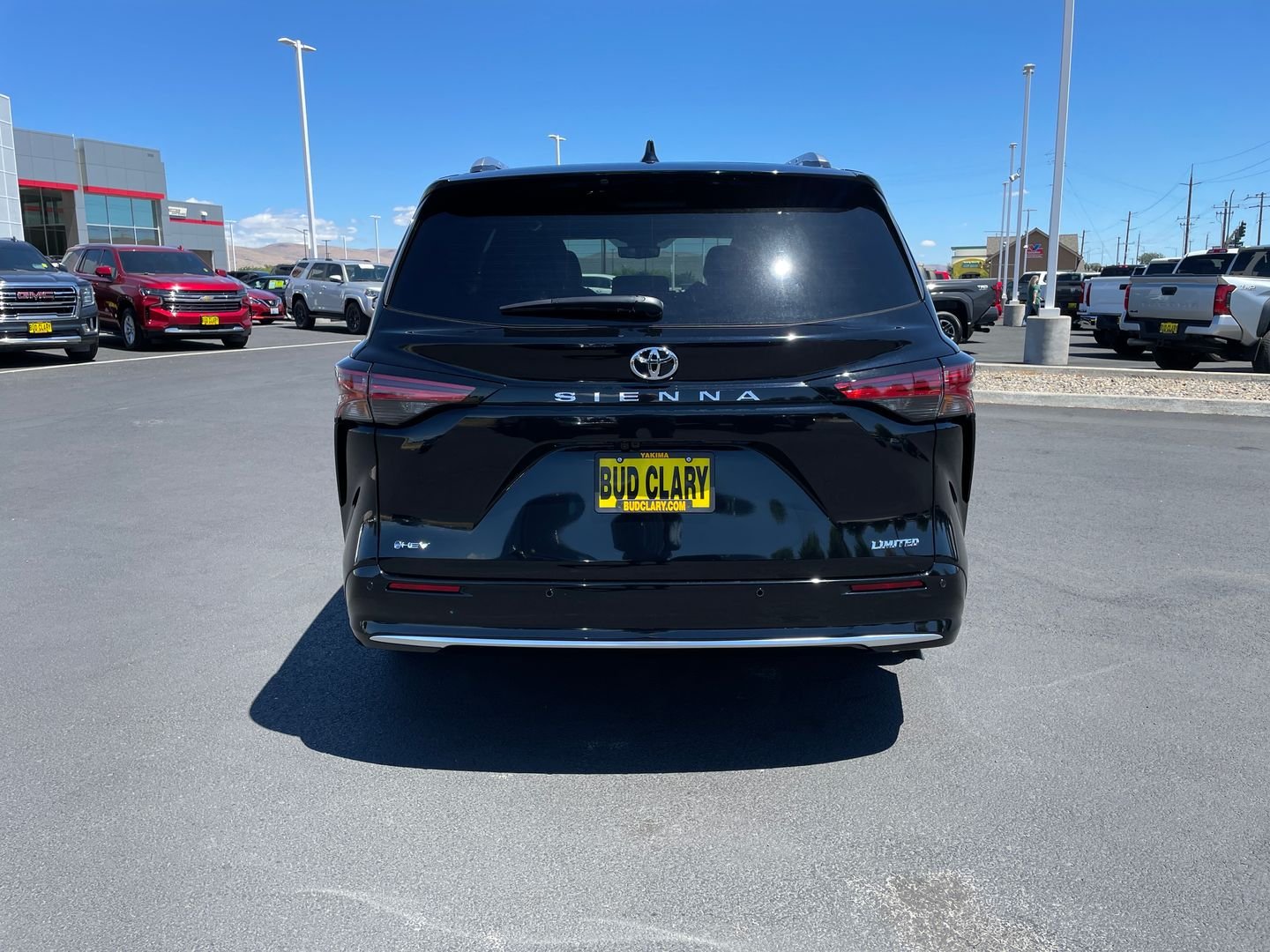 New 2026 Midnight Black Metallic Toyota Limited image 4