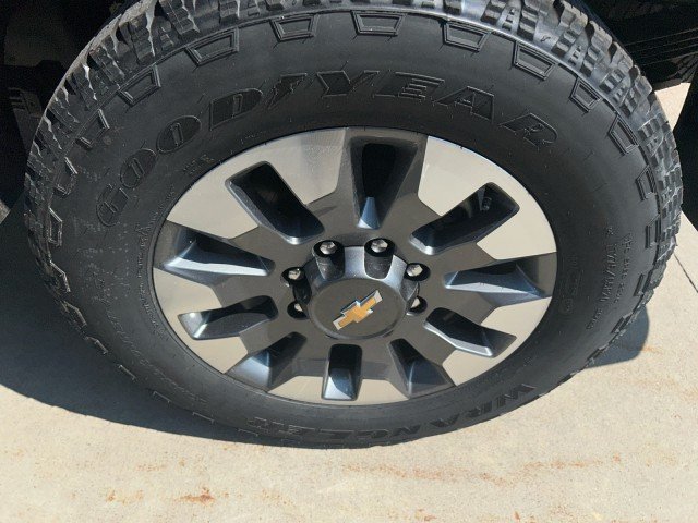 2025 Chevrolet Silverado 2500 HD LT - Photo 8