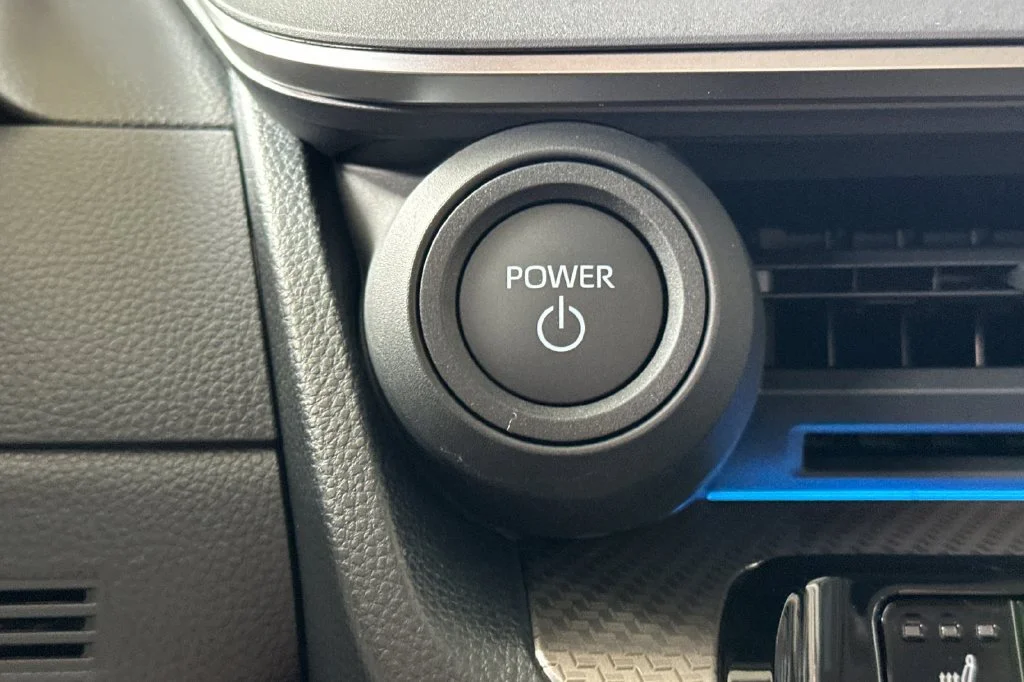 New 2027 Wind Chill Pearl <sup>1</sup> Toyota  Limited AWD image 25