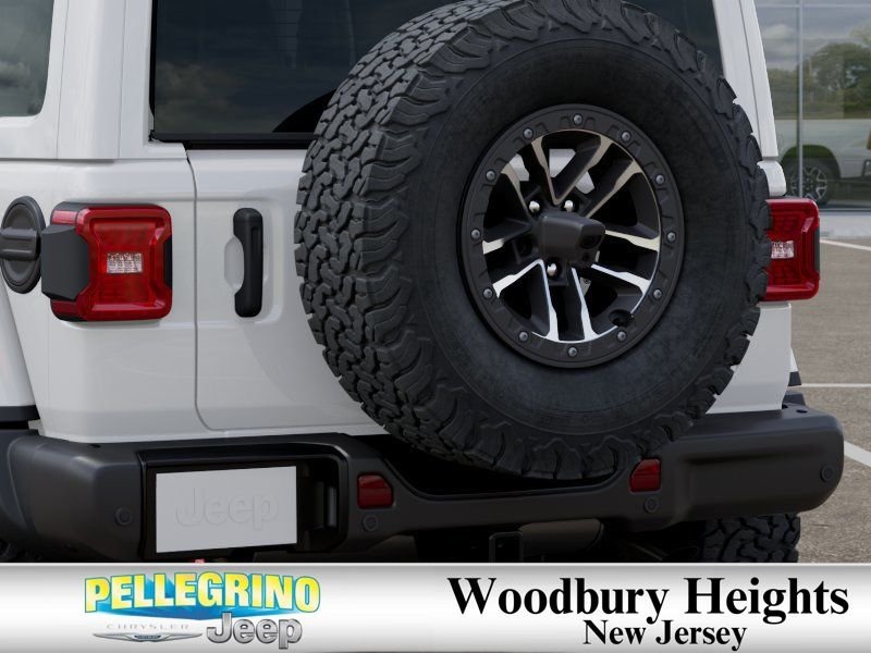 New 2026 Bright White Clear-Coat Exterior Paint Jeep Rubicon X image 13