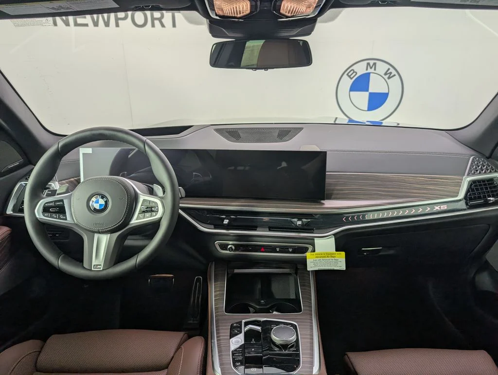 New 2026 Black Sapphire Metallic BMW xDrive40i image 18