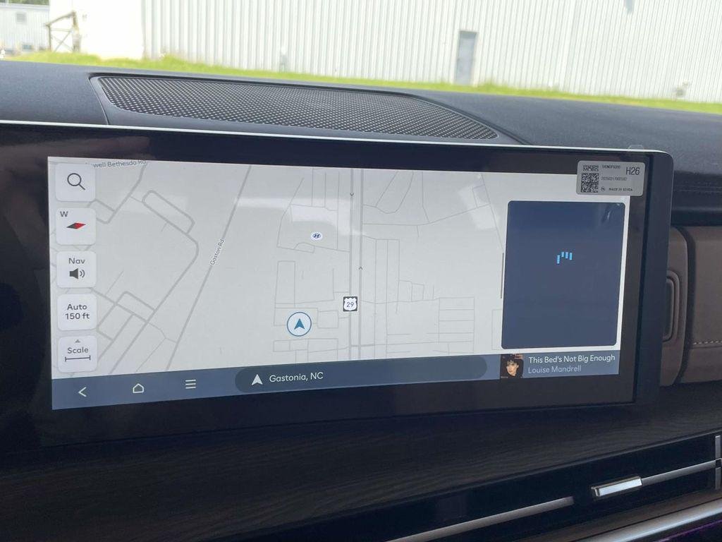 New 2026 Black Hyundai Limited AWD image 33