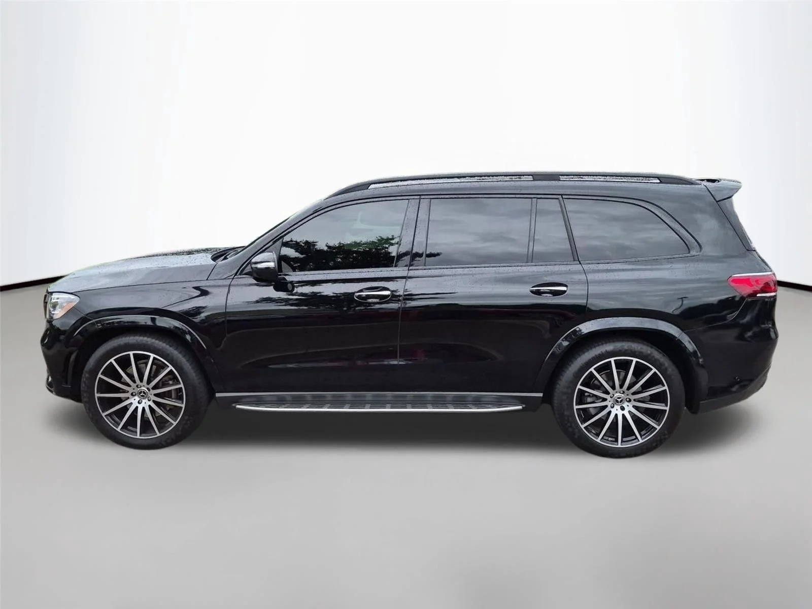 Used 2023 Black Mercedes-Benz GLS 450 image 2