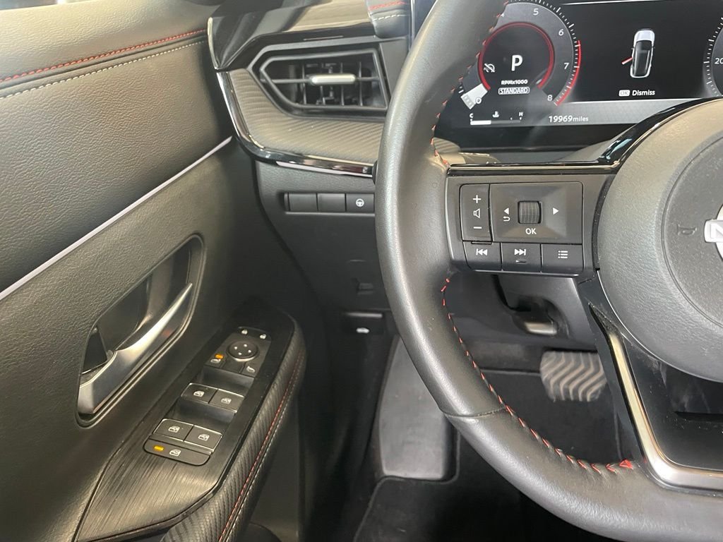 Certified Used 2025 Red Nissan SR image 12