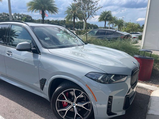 Used 2026 Brooklyn Grey Metallic BMW sDrive40i image 1