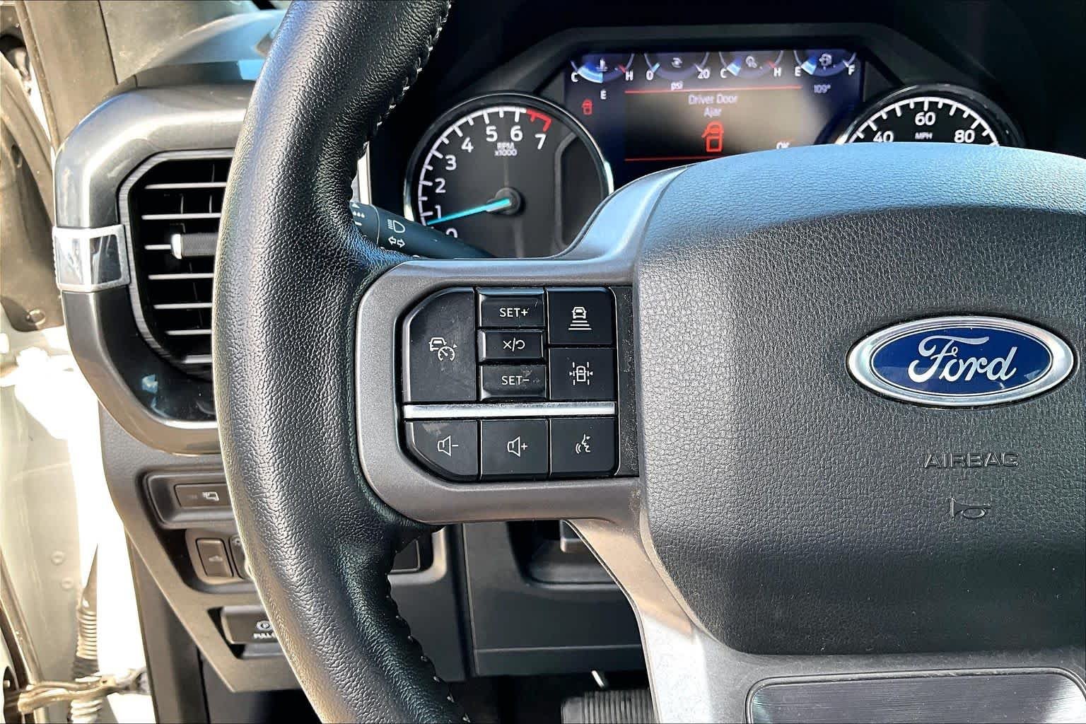 Used 2021 Oxford White Ford XLT image 25