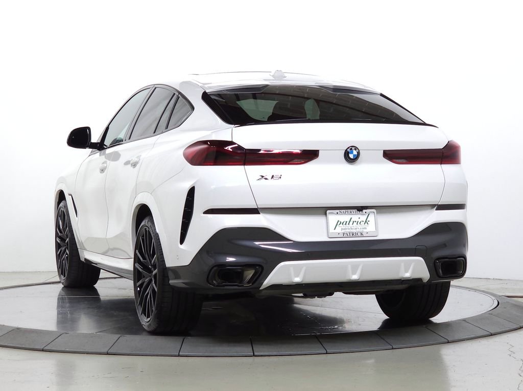 Used 2026 White BMW xDrive40i image 3