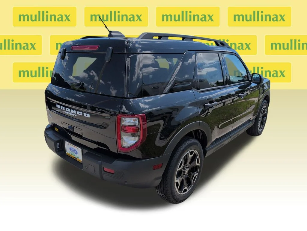 New 2026 Black Ford Outer Banks image 3