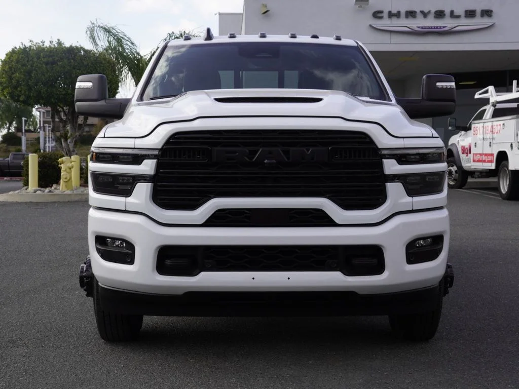 New 2026 Bright White Clear-Coat Exterior Paint RAM Laramie image 9