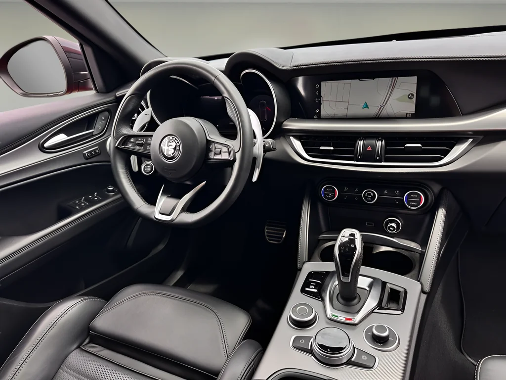 Used 2025 Red Alfa Romeo Base image 7