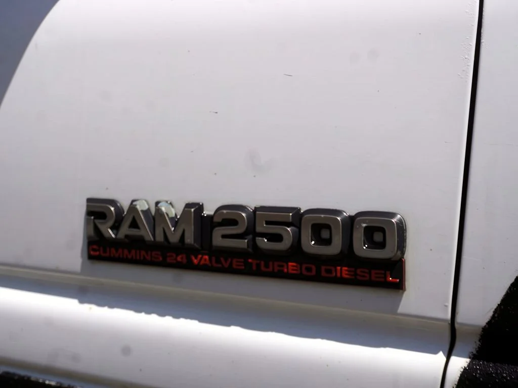 1999 Dodge Ram Pickup ST - Photo 11