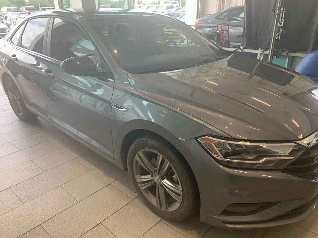 Used 2021 Beige Volkswagen R-Line image 4