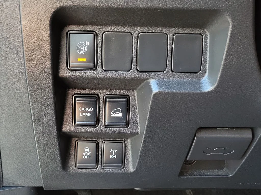 Certified Used 2024 Green Nissan PRO-4X image 23