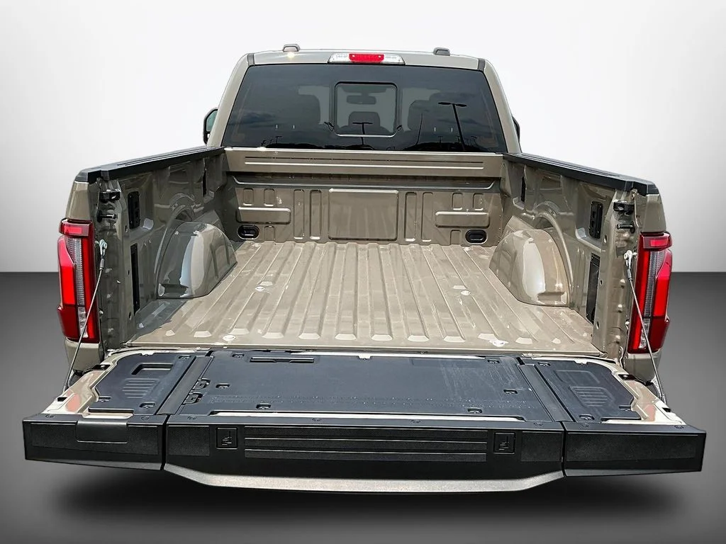 New 2026 Marsh Gray Ford Lariat® image 16