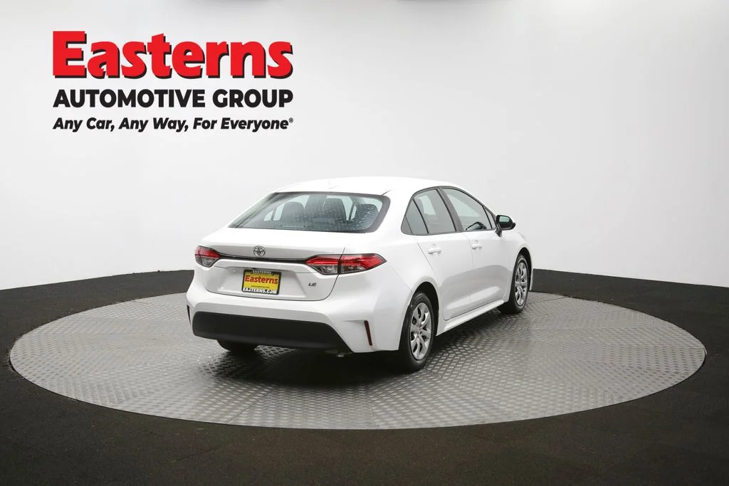 Used 2023 White Toyota LE image 34