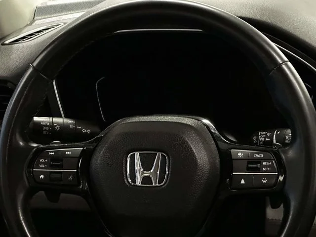 Certified Used 2024 Platinum White Pearl Honda AWD EX-L image 19