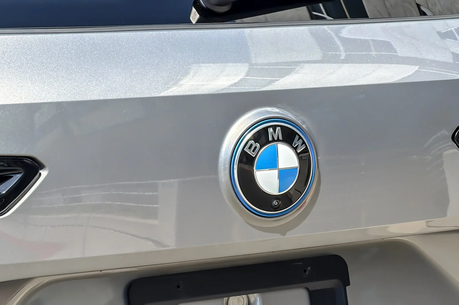 Used 2025 Oxide Grey Metallic BMW M60 Sports Activity Vehicle image 27