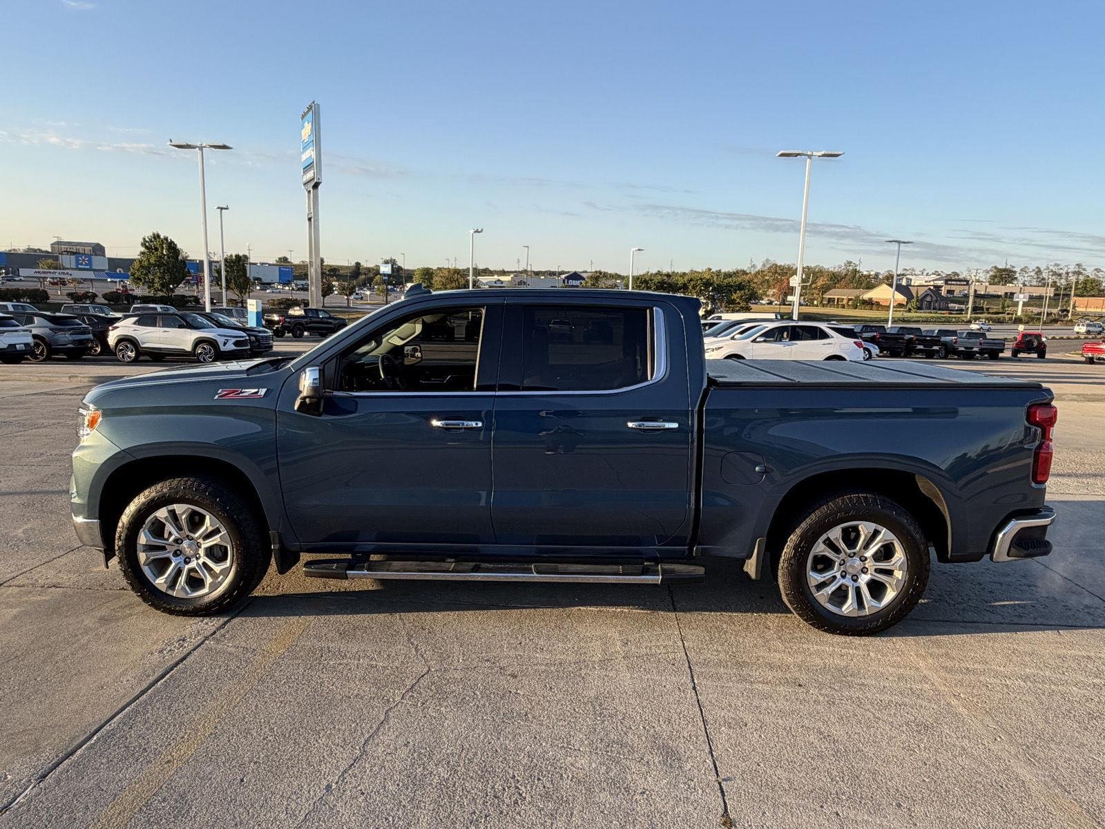 Used 2024 Lakeshore Blue Metallic Chevrolet LTZ image 4