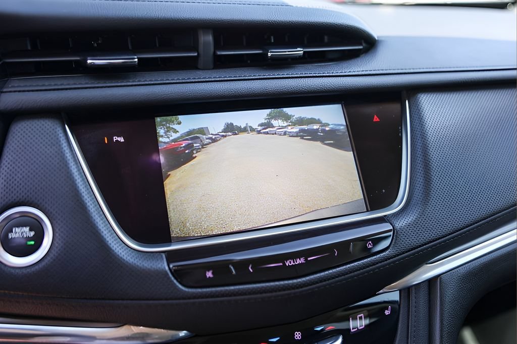 Used 2019 BRONZE DUNE METALLIC Cadillac Luxury FWD image 14