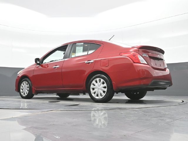 Used 2015 Red Nissan 1.6 SV image 19