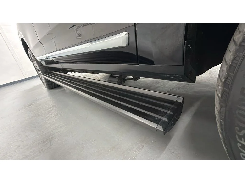 Used 2023 Onyx Black GMC Denali image 15