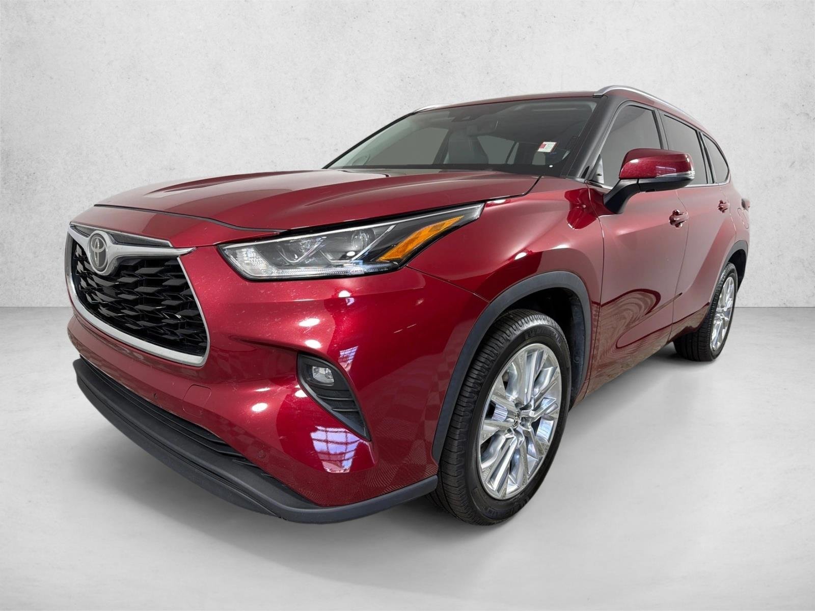 Used 2021 Ruby Flare Pearl Toyota Limited image 9