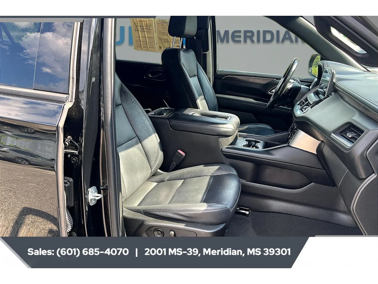Used 2021 black Chevrolet Z71 image 6