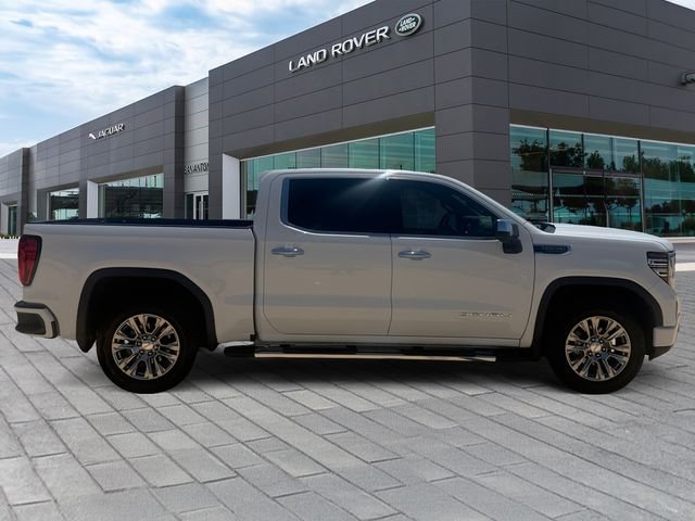 Used 2022 White GMC Denali image 6