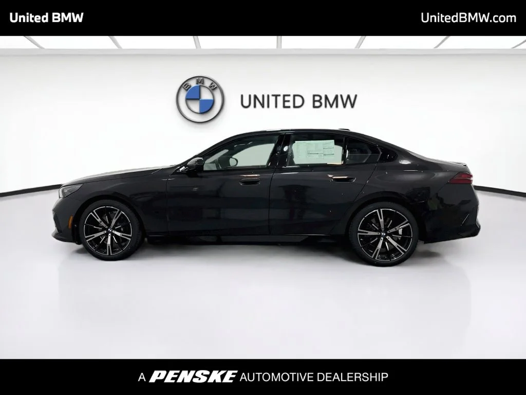 New 2027 Dark Graphite Metallic BMW 530i image 8