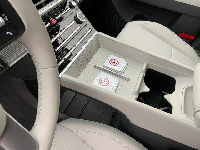 New 2026 Ecotronic Gray Hyundai SE AWD image 8