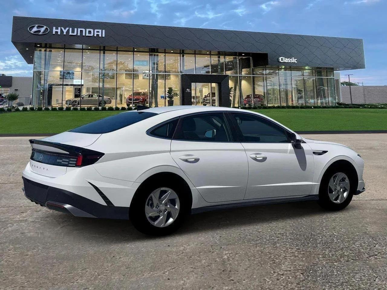 New 2026 Serenity White Pearl Hyundai SE image 8