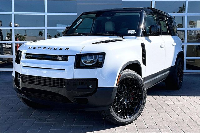 2026 Land Rover Defender 110 S